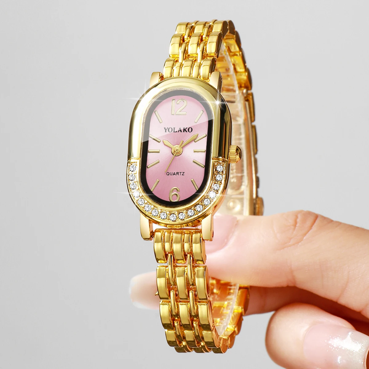 Luxuriöse Strass-Damen-Quarzuh – Luxury Watch Case Travel Bewertung und Preis