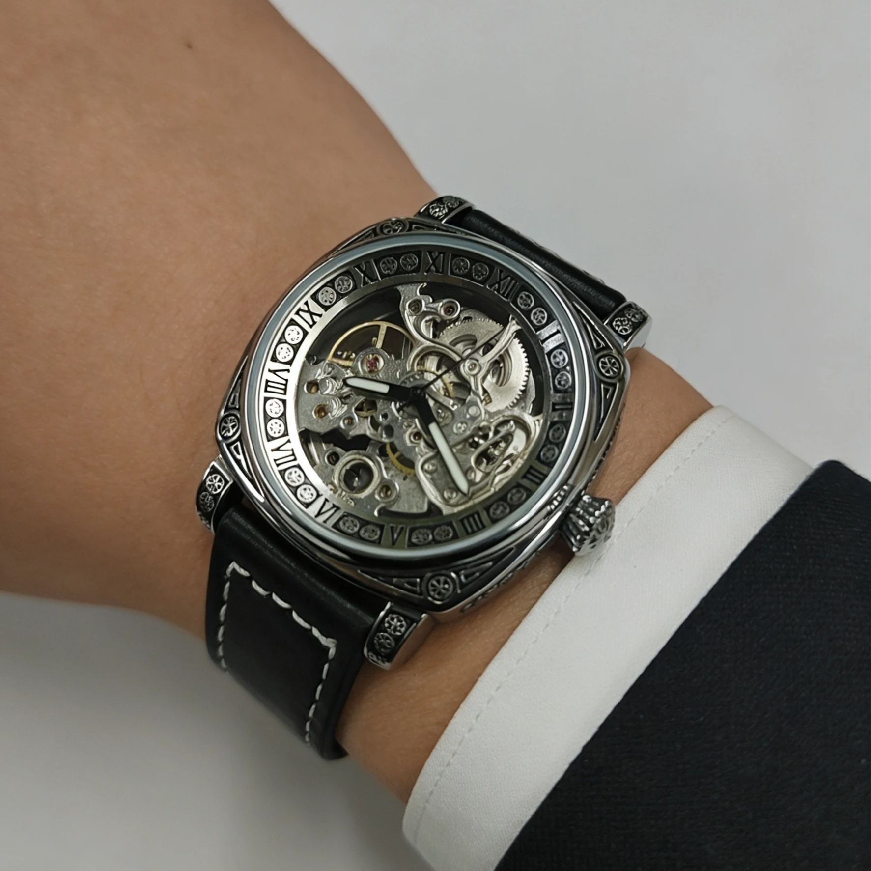 Neue Vintage Skelett-Mechaniku – Luxury Watch It Bewertung und Preis
