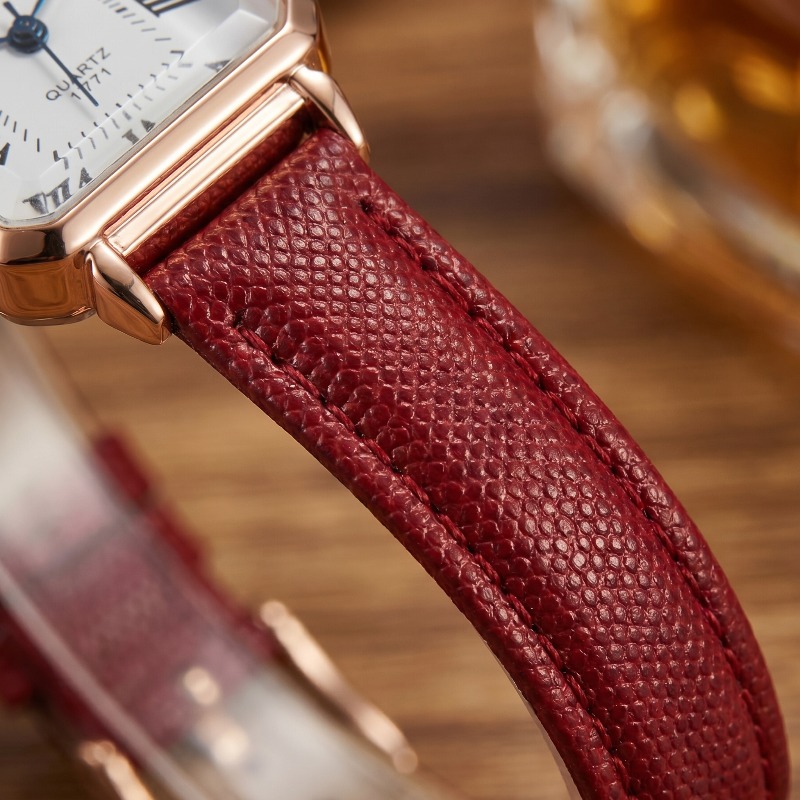 Modische rechteckige Quarzuhre – Luxury Watch With Leather Strap Bewertung und Preis