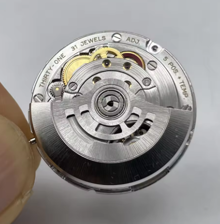 Neue 40MM GMT-Uhr für Herren 3 – Luxury Watch Omega Bewertung und Preis