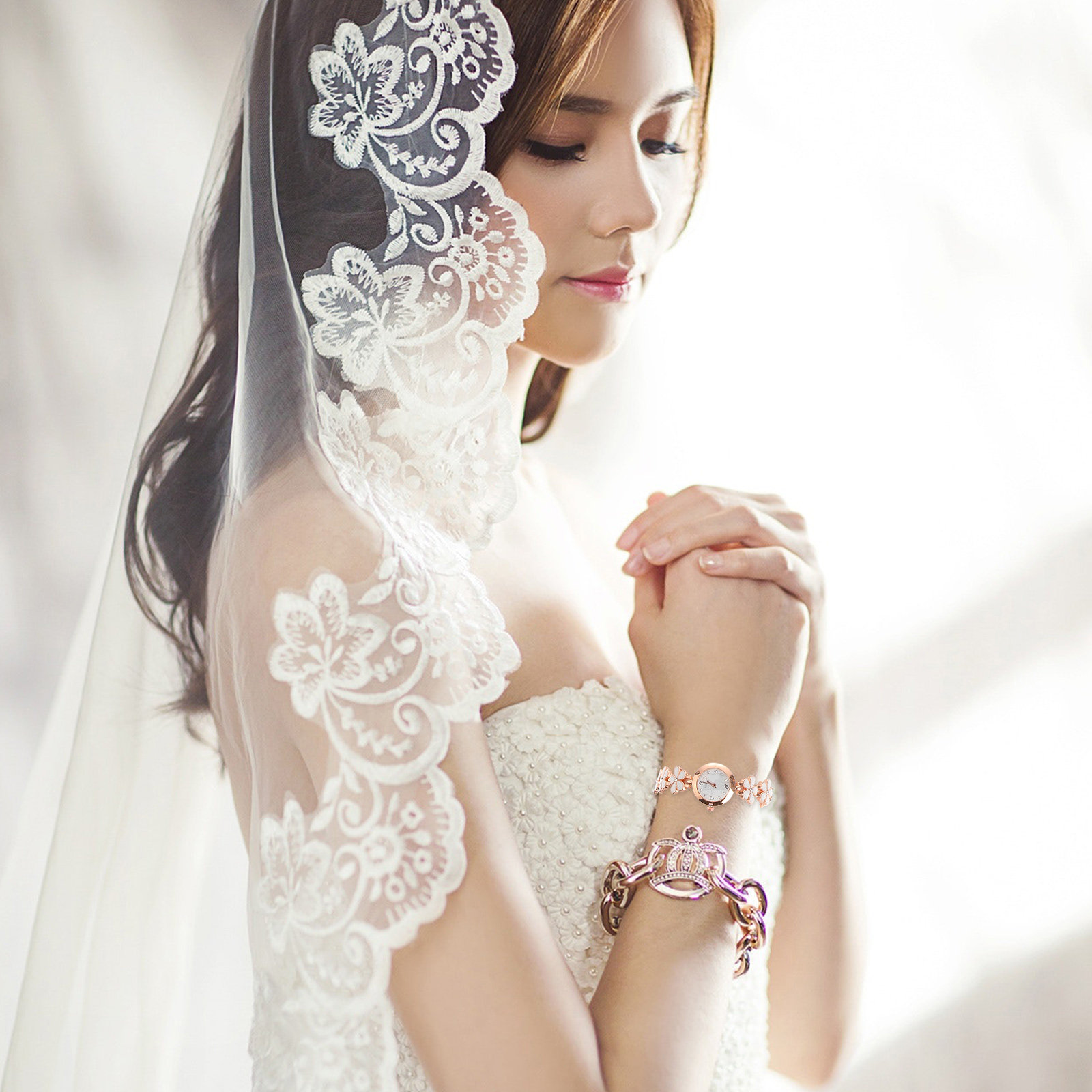 Exquisite Uhr, weißes Armband, – Luxury Watch For Bewertung und Preis